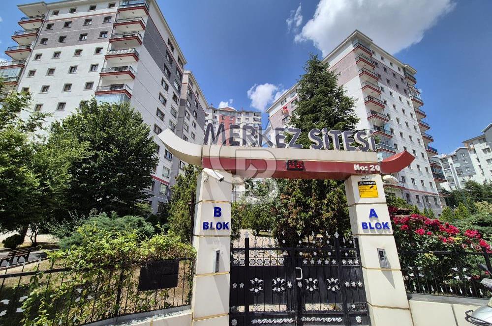 AHİMESUT'TA SİTE İÇERİSİNDE ARA KATTA SATILIK DAİRE