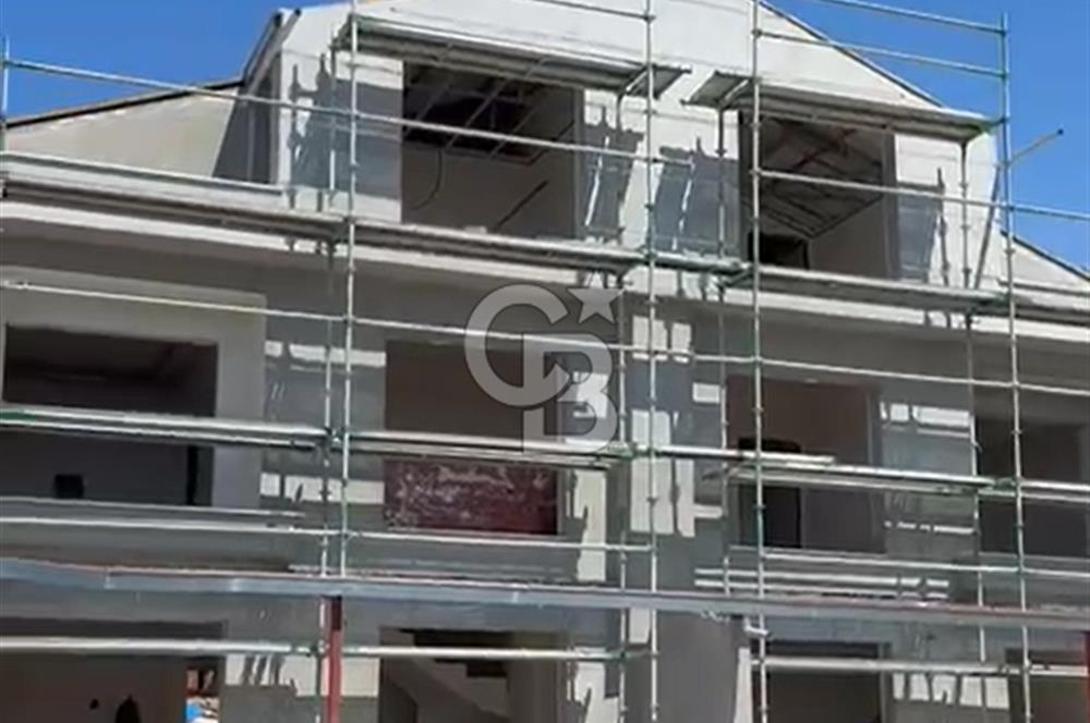 CB AMBIANCE'DAN KURŞUNLU'DA MANZARASIYLA BÜYÜLEYEN İKİZ VİLLALAR