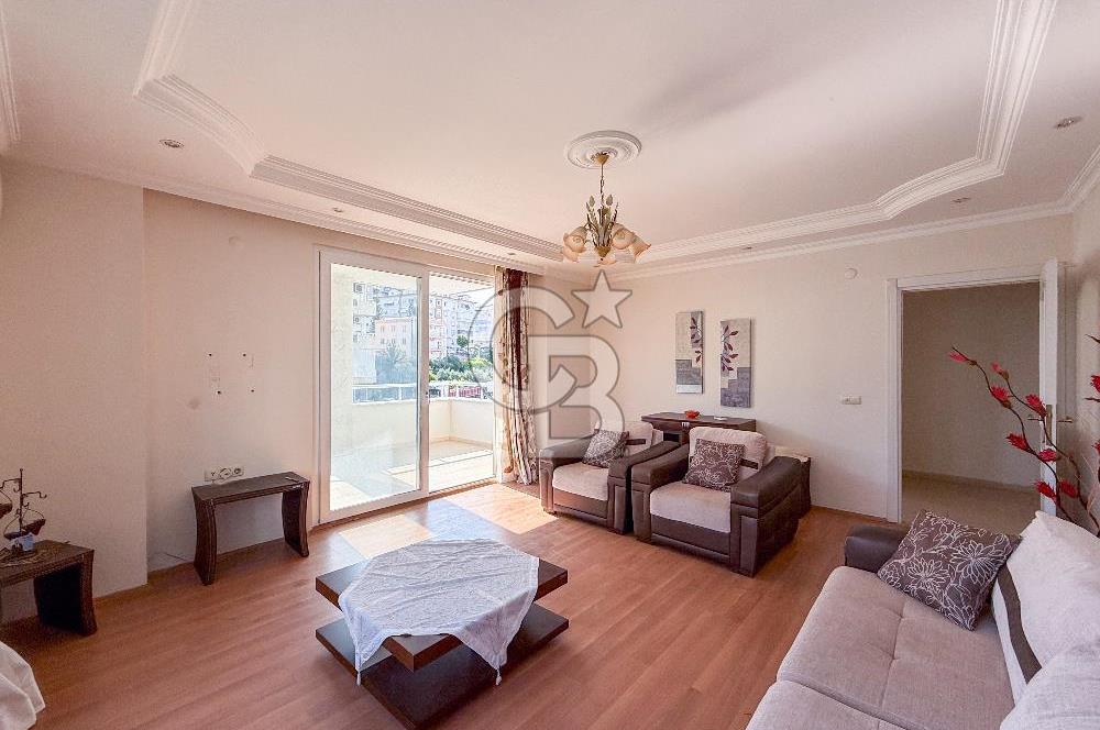 Alanya Cikcilli'de Ara Kat Ayrı Mutfaklı 3+1 Satılık Daire
