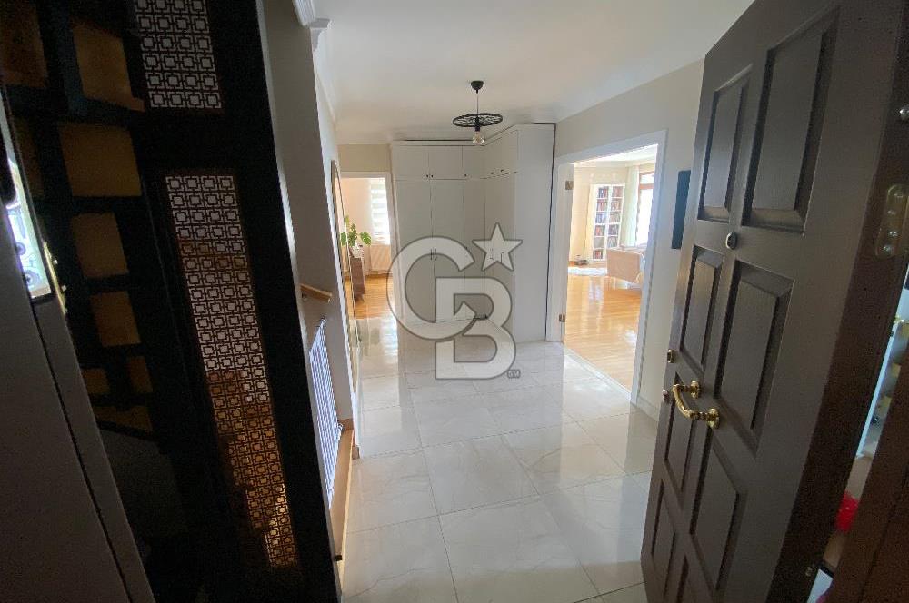 İLKBAHAR MAH’DE CADDE ÜZERİ SATILIK BAKIMLI 5+2 DUBLEX DAİRE