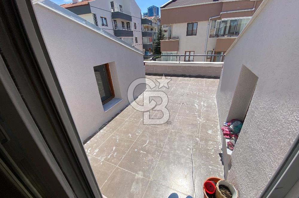 İLKBAHAR MAH’DE CADDE ÜZERİ SATILIK BAKIMLI 5+2 DUBLEX DAİRE