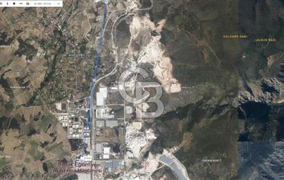 BİLECİK MERKEZ GÜLÜMBE KÖYÜNDE YATIRIMLIK 1010 M2 YOLA CEPHELİ TARLA
