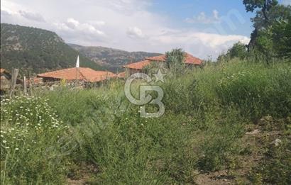 Manisa Akhisar Kocakağan Köyünde 2,5 kat Köy İçi İmarlı Arsa