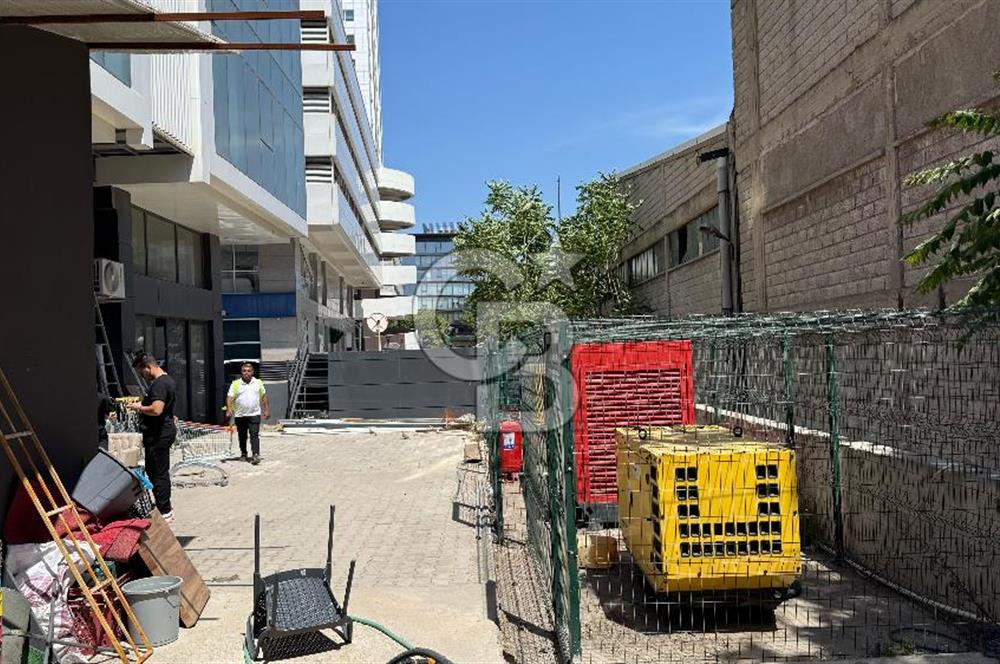 Bayraklı Marla Plaza Adliye Yanı Emsalsiz 680 m2 Devren Kiralık