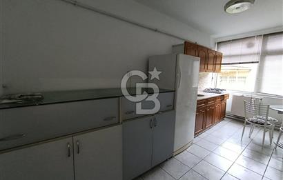 CİNNAH CADDESİ ÜZERİNDE DAİRE