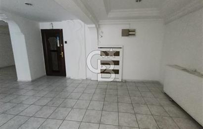 CİNNAH CADDESİ ÜZERİNDE DAİRE