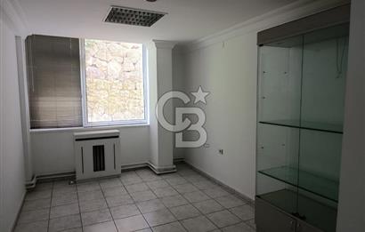 CİNNAH CADDESİ ÜZERİNDE DAİRE