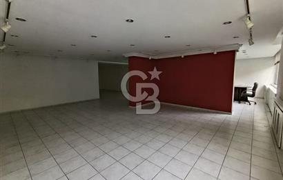 CİNNAH CADDESİ ÜZERİNDE DAİRE