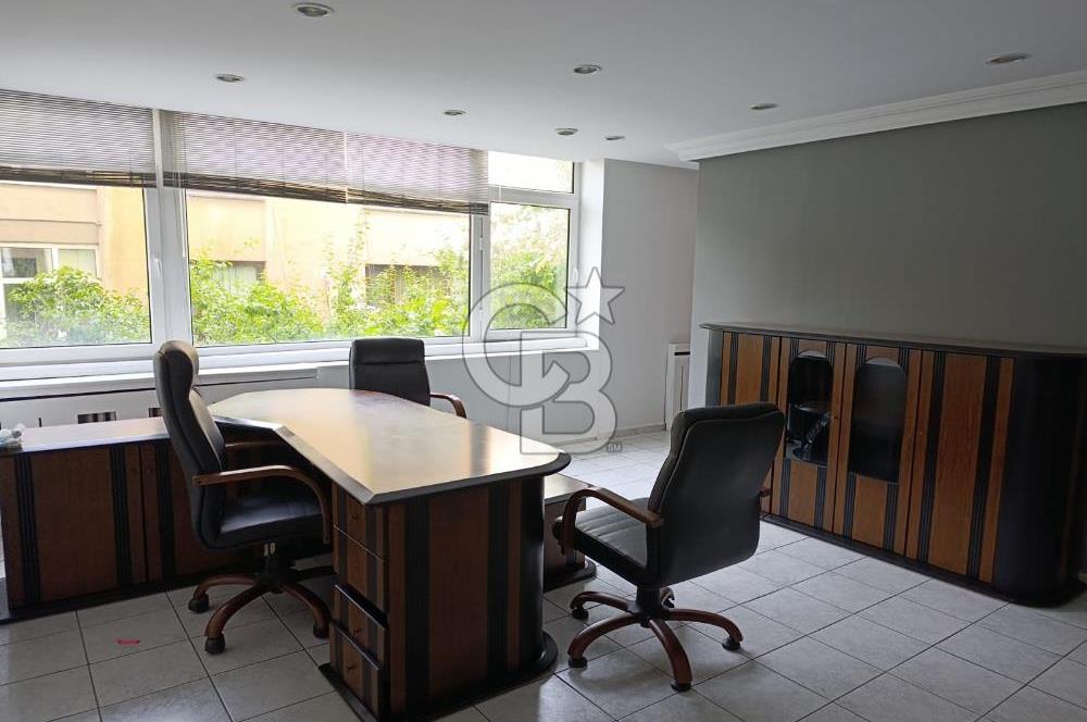 CİNNAH CADDESİ ÜZERİNDE DAİRE