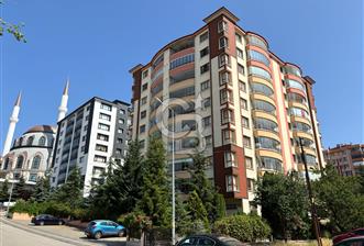 YUKARIÖVEÇLER MAHALLESİ 1235.CADDEDE BAKIMLI 4+1 SATILIK DAİRE