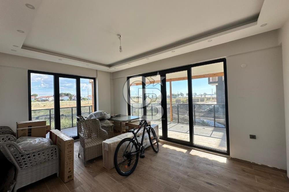 ÇANAKKALE GEYİKLİ'DE SEA COUNTRY SİTESİ SATILIK 3+1 VİLLA