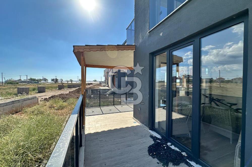 ÇANAKKALE GEYİKLİ'DE SEA COUNTRY SİTESİ SATILIK 3+1 VİLLA