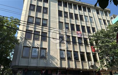 BAŞAK İŞ HANINDA FİYATI ÇOK UYGUN KİRALIK OFİS!