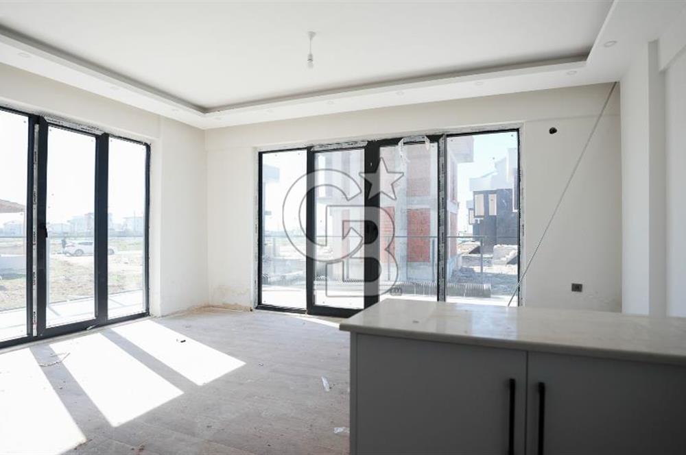 ÇANAKKALE EZİNE GEYİKLİ’DE SEA COUNTRY SİTESİ SATILIK 3+1 VİLLA