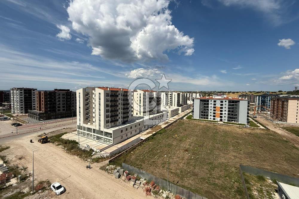 Çanakkale Merkez Esenler'de Site İçinde Satılık 3+1 Daire !