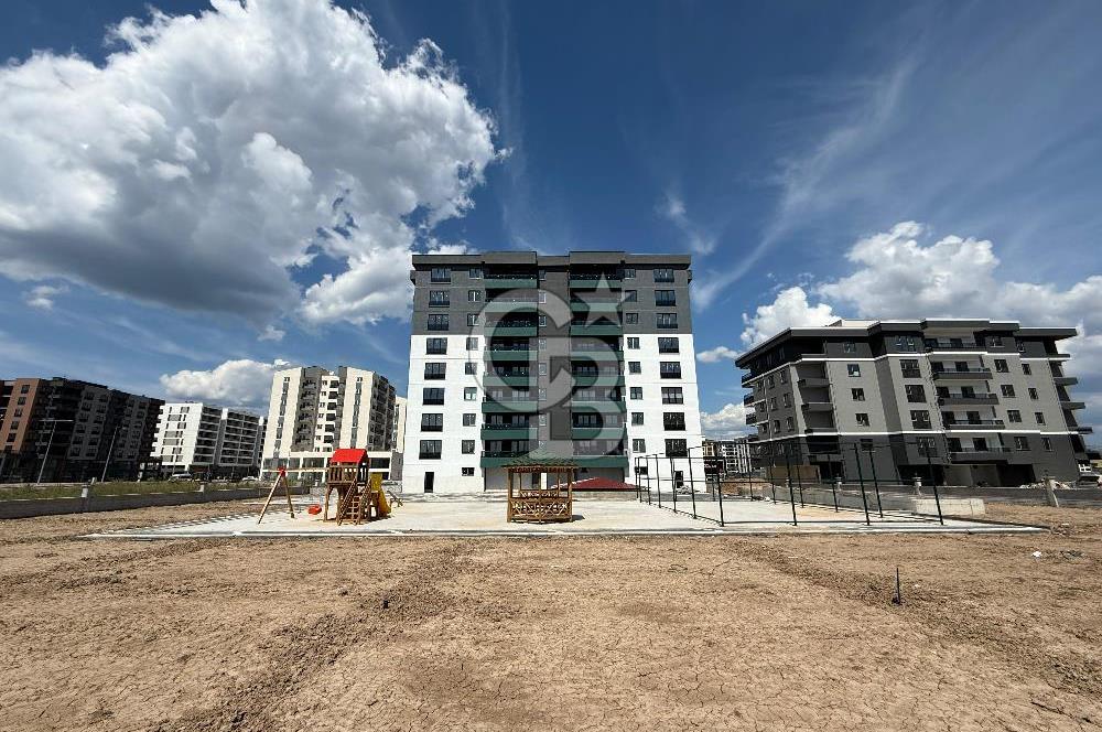 Çanakkale Merkez Esenler'de Site İçinde Satılık 3+1 Daire !
