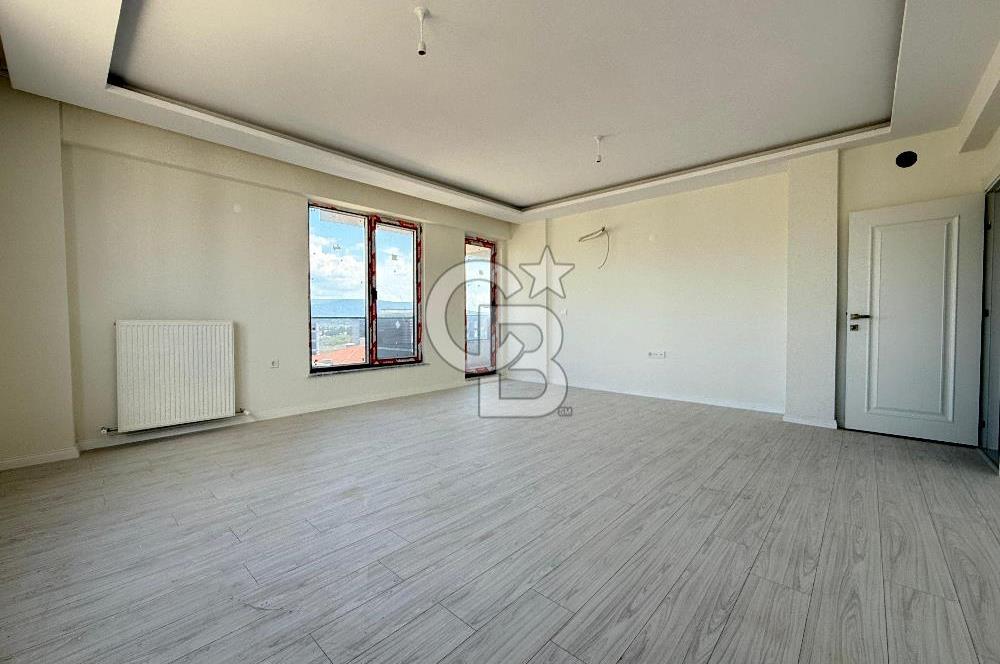 Çanakkale Merkez Esenler'de Site İçinde Satılık 3+1 Daire !