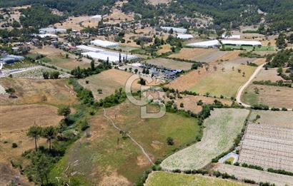 CB ARDENDEN KAŞ UĞRAR KÖYÜNDE 7146 M2 SATILIK TARLA