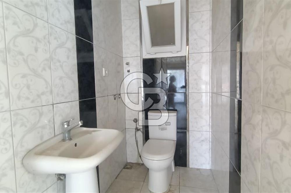 Bayraklı Muhittin Erenler Kiralık Dükkan 