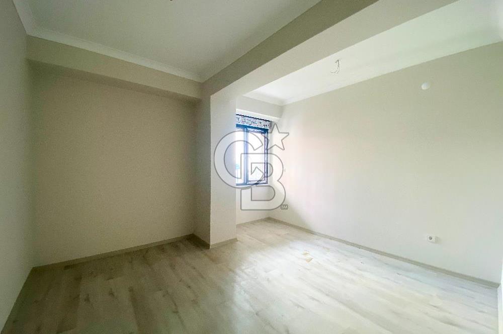 ZEYNEP KAMİL , ÇOK GENİŞ , SIFIR BİNA, 1+1 , 65 m2
