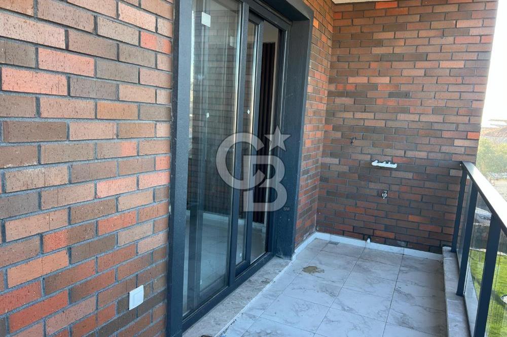 Foça Yenibağarası'nda Kiralık 2+1 Daire