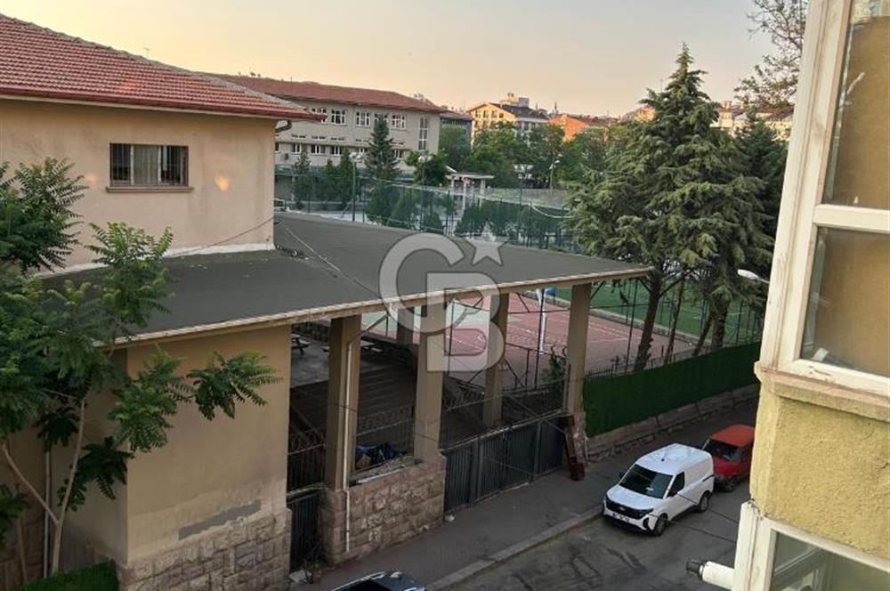 SIHHIYE CİHAN SK.TA METRO VE ANKARAY'A YAKIN SATILIK DAİRE/KONUT