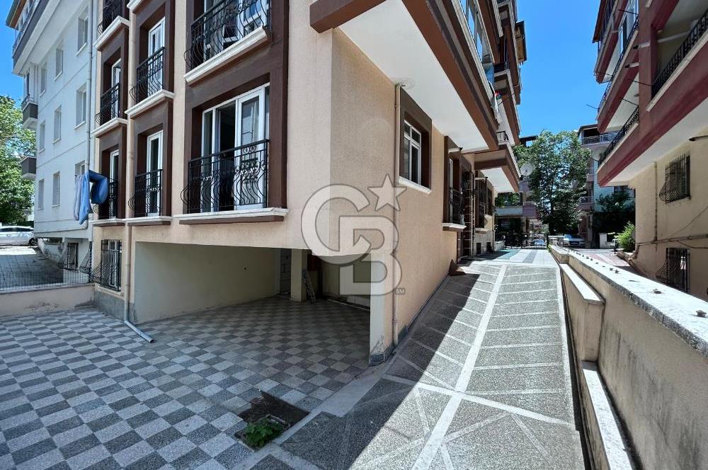 YENİHALLE GAZİ MAHALLESİ'DE KATTA YAPILI SATILIK 2+1 DAİRE