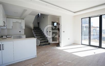 ÇANAKKALE EZİNE GEYİKLİ’DE SEA COUNTRY SİTESİ SATILIK 3+1 VİLLA