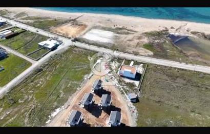 ÇANAKKALE EZİNE GEYİKLİ’DE SEA COUNTRY SİTESİ SATILIK 3+1 VİLLA