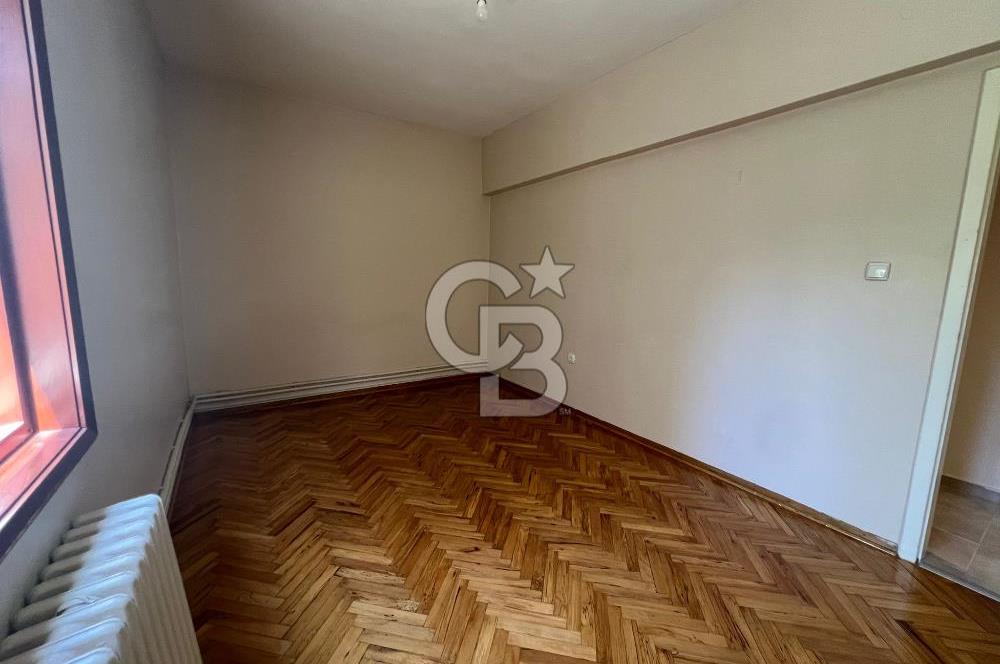 ÇANKAYA GÜVENEVLER MAH. KIBRIS SOKAK KİRALIK ÖN CEPHE 3+1
