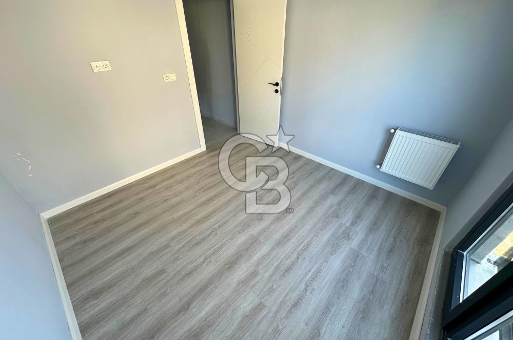 Çanakkale Lapseki'de Yeni Kordona Yakın Balkonlu Sıfır 2+1 Daire