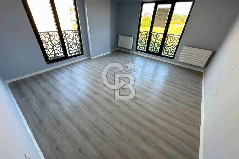 Çanakkale Lapseki'de Yeni Kordona Yakın Balkonlu Sıfır 2+1 Daire