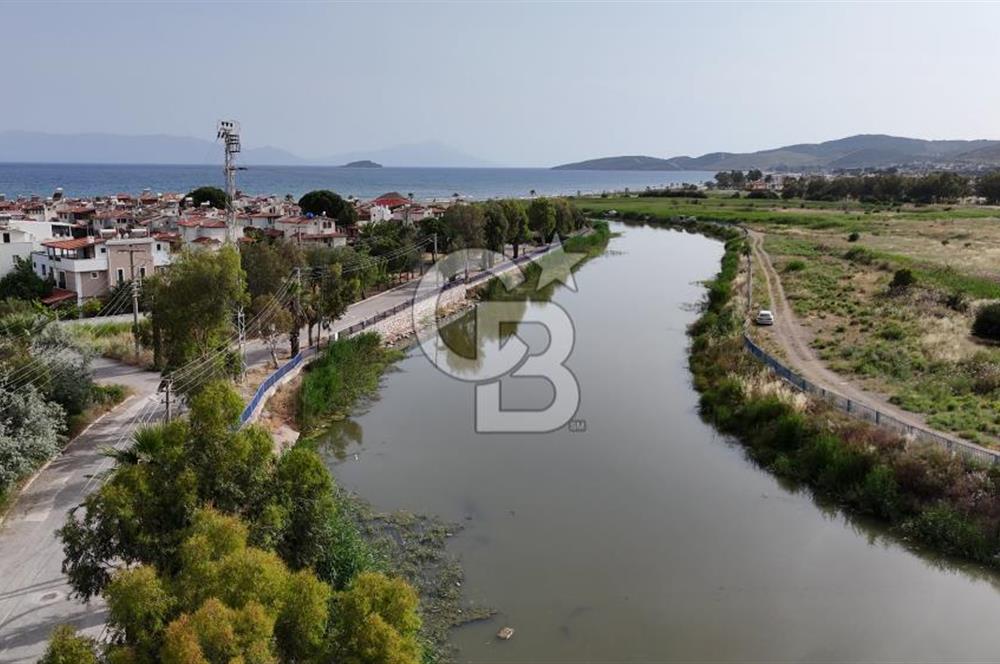 SEFERİHİSAR DOĞANBEY'İN GÖZDE SİTESİ MELTEMTUR'DA YAZ KIŞ KULLANIMA UYGUN VİLLA