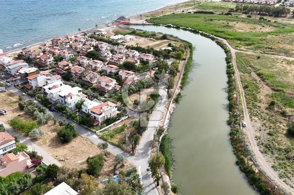 SEFERİHİSAR DOĞANBEY'İN GÖZDE SİTESİ MELTEMTUR'DA YAZ KIŞ KULLANIMA UYGUN VİLLA