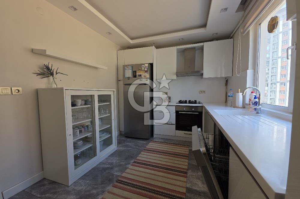 Ümraniye Elalmış Caddesi Üzerinde 3+1 Geniş Kiralık Daire