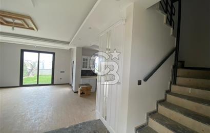 Ayrancılar Havuzlu Site İçerisinde Satılık Villa 