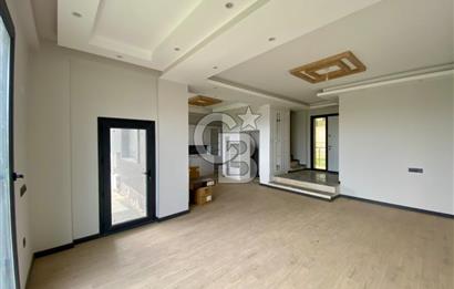 Ayrancılar Havuzlu Site İçerisinde Satılık Villa 
