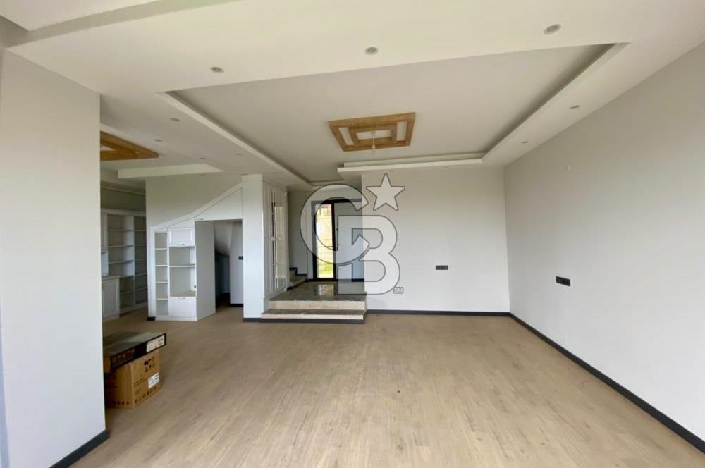 Ayrancılar Havuzlu Site İçerisinde Satılık Villa 