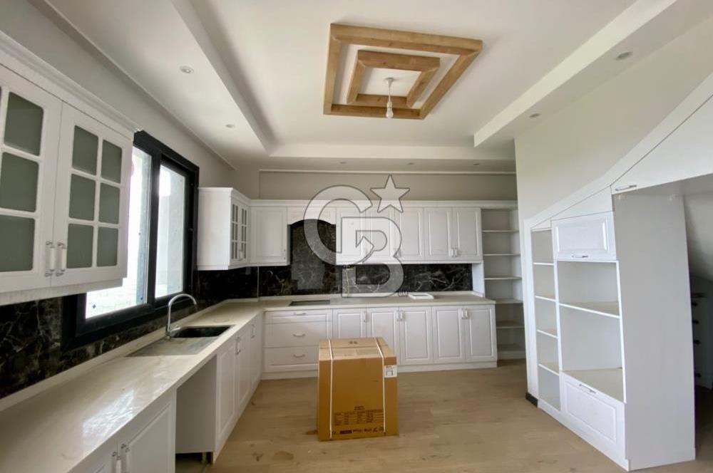 Ayrancılar Havuzlu Site İçerisinde Satılık Villa 