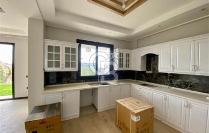 Ayrancılar Havuzlu Site İçerisinde Satılık Villa 