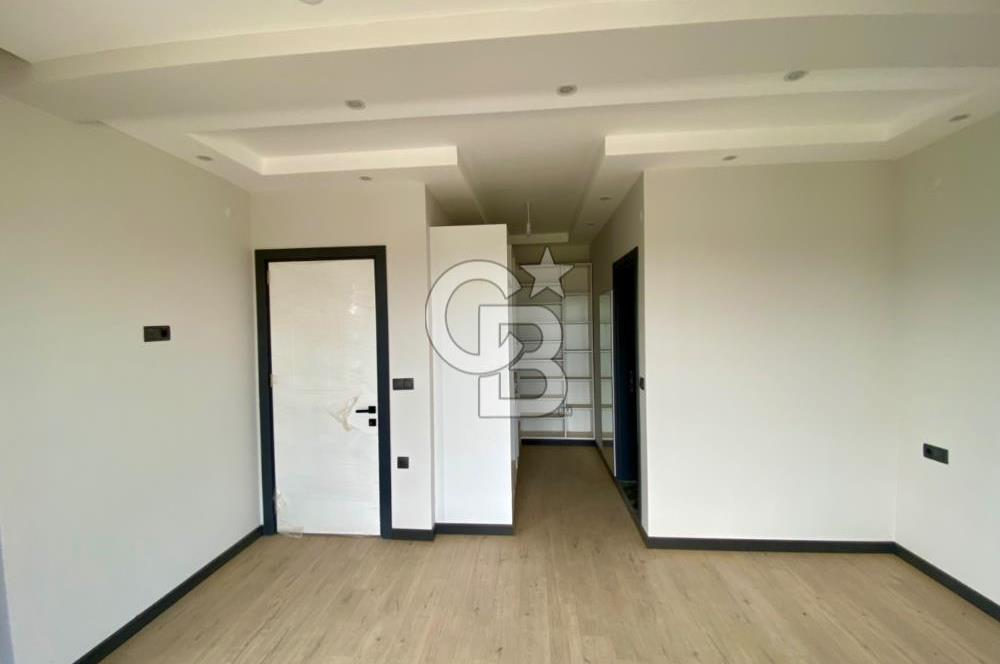 Ayrancılar Havuzlu Site İçerisinde Satılık Villa 