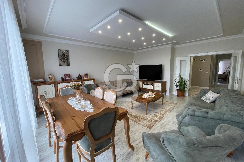 KAŞÜSTÜ GOLD EVLERİNDE ÖZEL YAPIM DENİZ MANZARALI SATILIK DAİRE