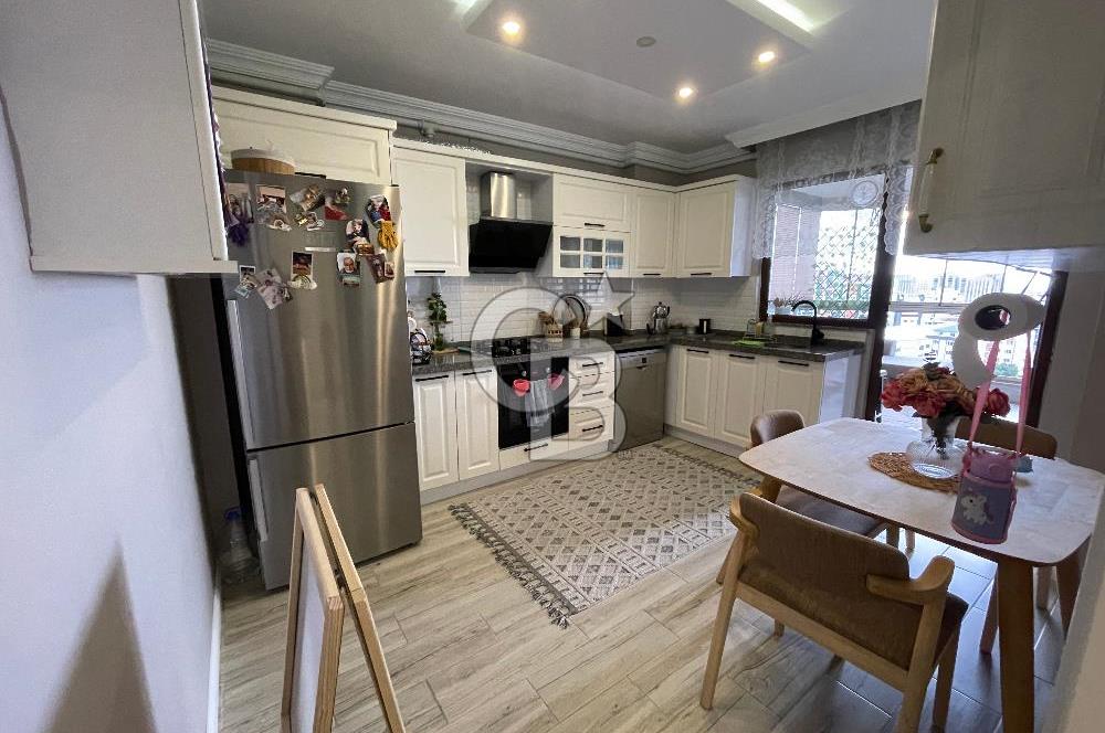 KAŞÜSTÜ GOLD EVLERİNDE ÖZEL YAPIM DENİZ MANZARALI SATILIK DAİRE
