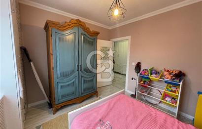 KAŞÜSTÜ GOLD EVLERİNDE ÖZEL YAPIM DENİZ MANZARALI SATILIK DAİRE
