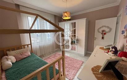 KAŞÜSTÜ GOLD EVLERİNDE ÖZEL YAPIM DENİZ MANZARALI SATILIK DAİRE