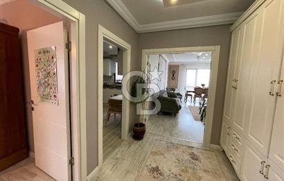 KAŞÜSTÜ GOLD EVLERİNDE ÖZEL YAPIM DENİZ MANZARALI SATILIK DAİRE