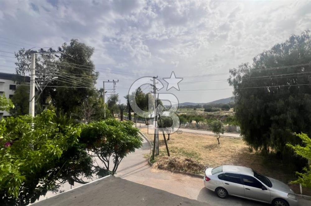 SEFERİHİSAR DOĞANBEY'İN GÖZDE SİTESİ MELTEMTUR'DA YAZ KIŞ KULLANIMA UYGUN VİLLA