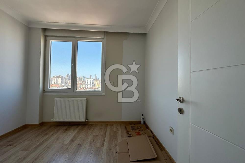 SUADİYE MİNİBÜS CADDESİNE 3.BİNADA ETRAFI AÇIK 3+1 95 M2 NET