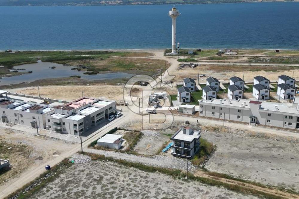 Çanakkale Umurbey'de Satılık Ticari/Villa İmarlı Arsa