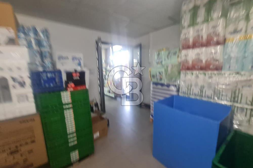 Kadıköy Acıbadem Mah. KDV Avantajlı Kiralık 371 m2 dükkan